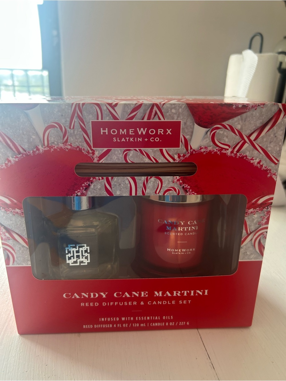 Homeworx Candy Cane Martini Reed Diffuser & Candle Set - Red